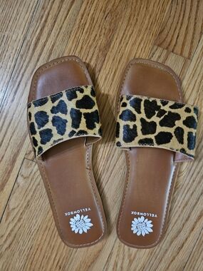 Yellow Box Leopard Print Slide Sandals "Dariah" - Tan/Black
